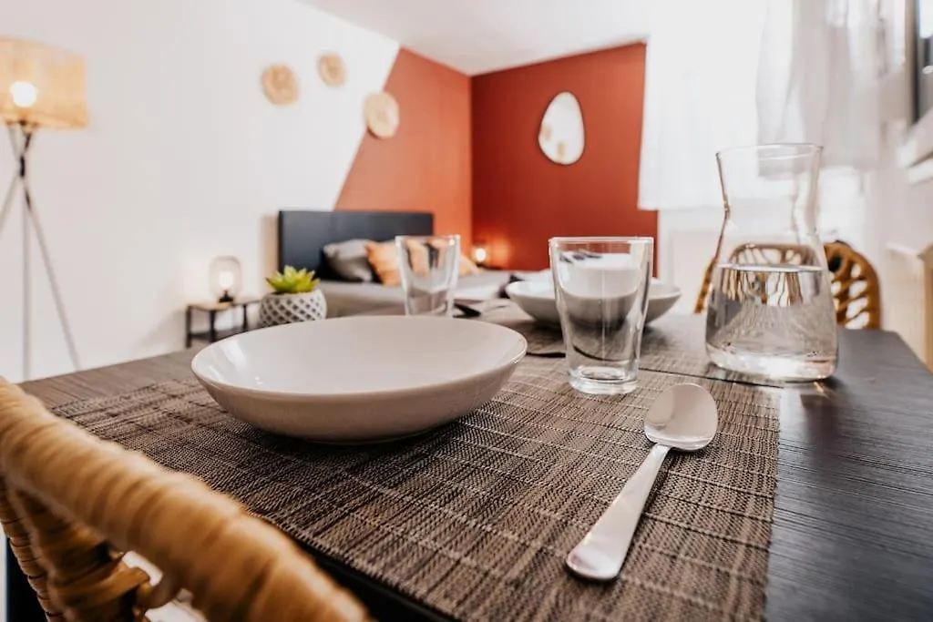 L'Alto - Toulousecozyflat - Centre- Parking - Metro Apartment 0*, Toulouse